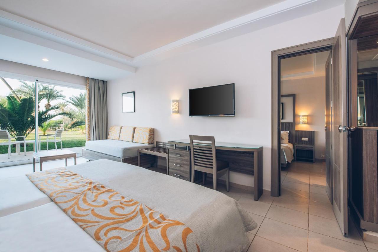 מלון Taguermess Iberostar Waves Mehari Djerba מראה חיצוני תמונה