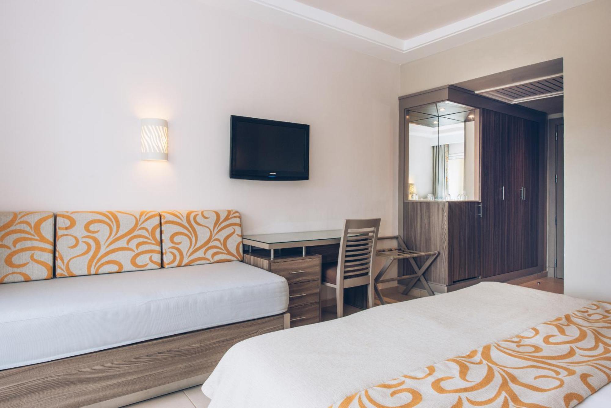 מלון Taguermess Iberostar Waves Mehari Djerba מראה חיצוני תמונה