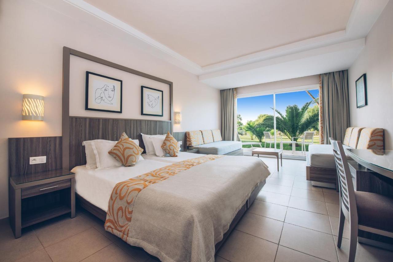 מלון Taguermess Iberostar Waves Mehari Djerba מראה חיצוני תמונה